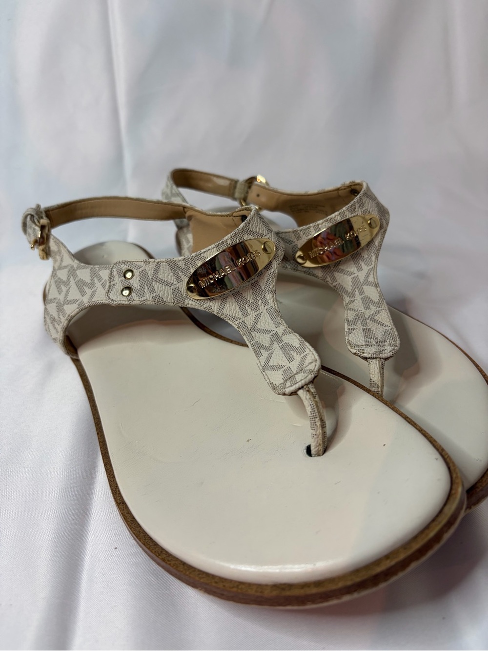 Michael Kors Vanilla Monogram Gold Flat Slingback Thong Sandals (Women’s 7 1/2)